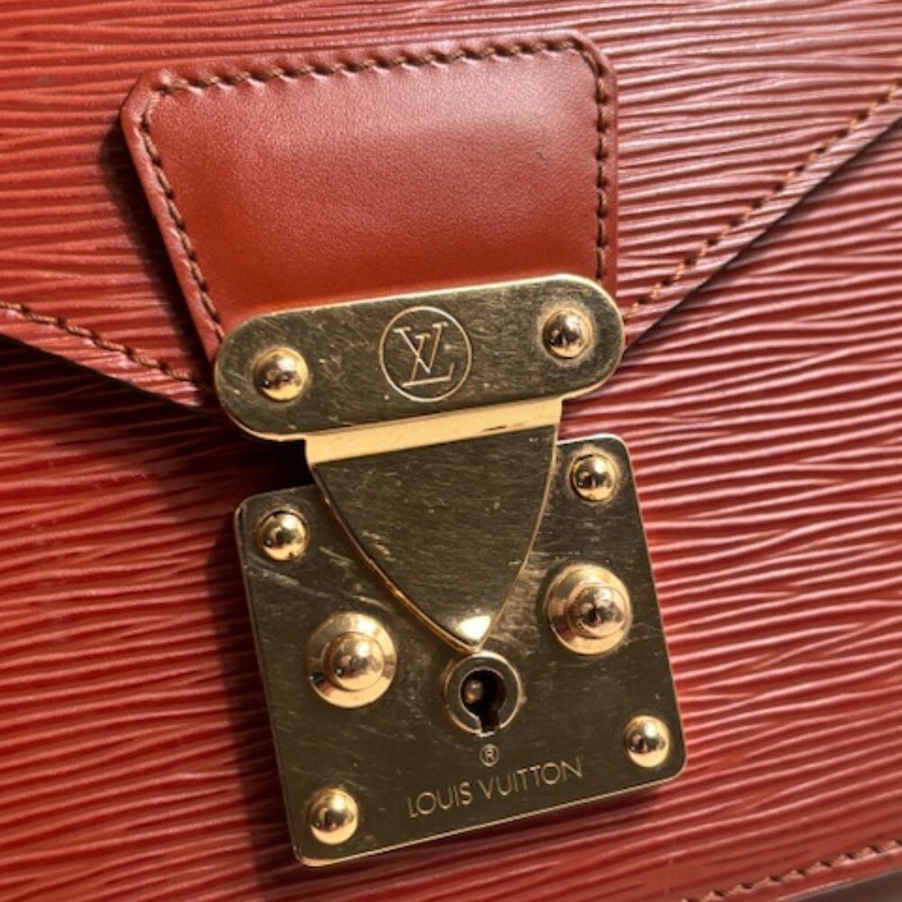 🎆Louis Vuitton Epi Pochette Serie Dragonne Zipangu Gold - Picture 2 of 11